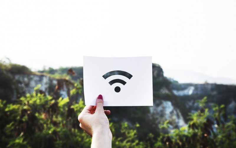 GESTIRE LA RETE WI-FI IN UNA CASA VACANZE: LA MIGLIORE SOLUZIONE E' IL POCKET WIFI